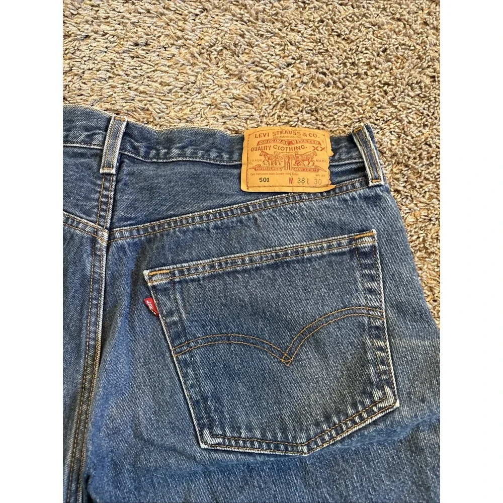 Levi's 501 Jeans Mens 38x30 Regular Straight Leg Button Fly Dark Wash Blue Denim